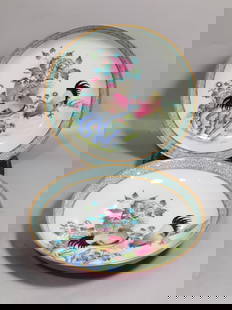 Chinese famille rose porcelain plate pair Qing dynasty Yongzheng Mark & Period: Size: Width 17.8 cm - Height 4.2 cm Materials: Porcelain Time Period: Qing dynasty Manufactured Date: Yongzheng Mark & Period Origin: China