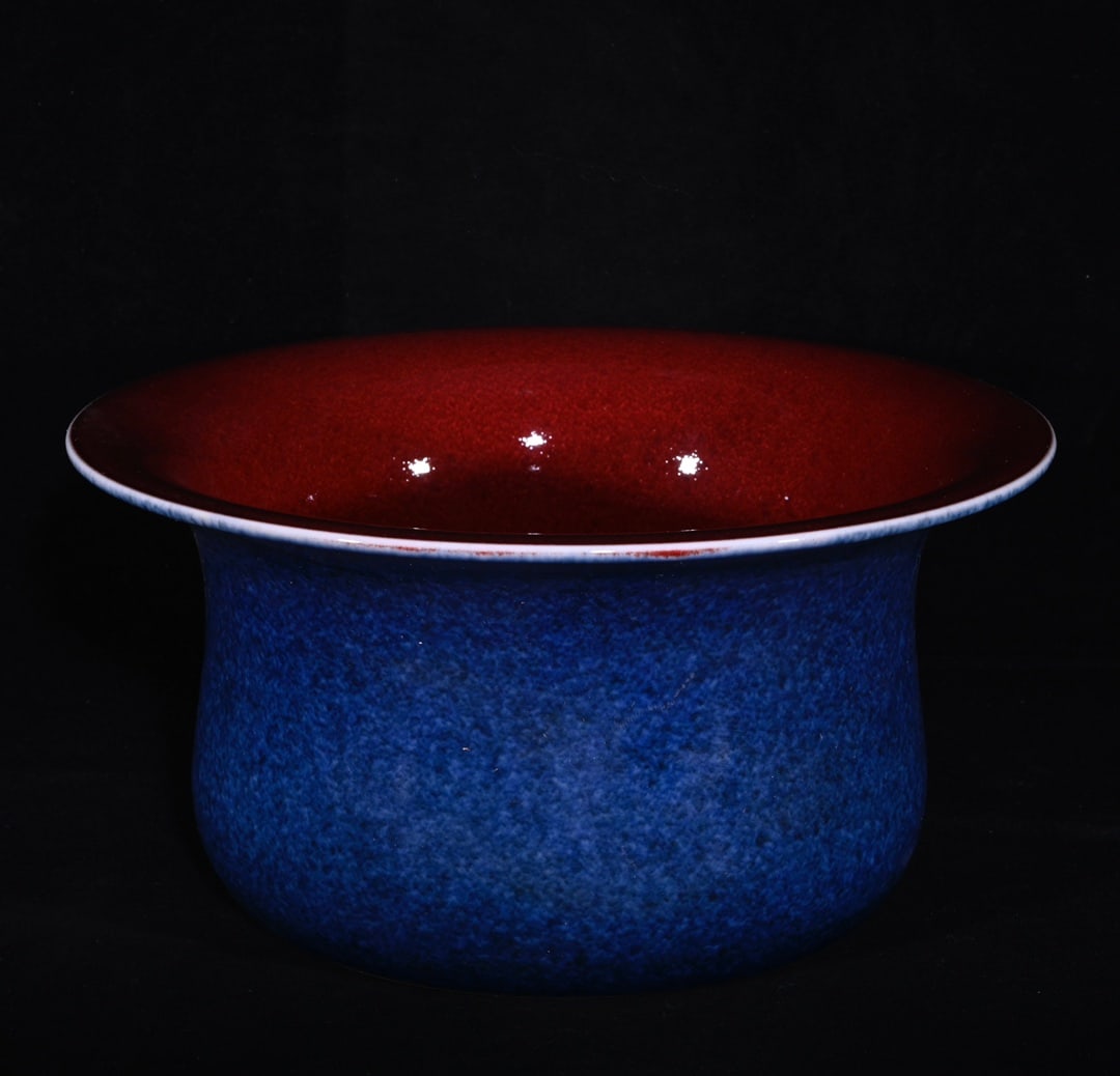 Chinese blue and red porcelain flowerpot Ming dynasty Xuande Mark & Period (1 of 9)