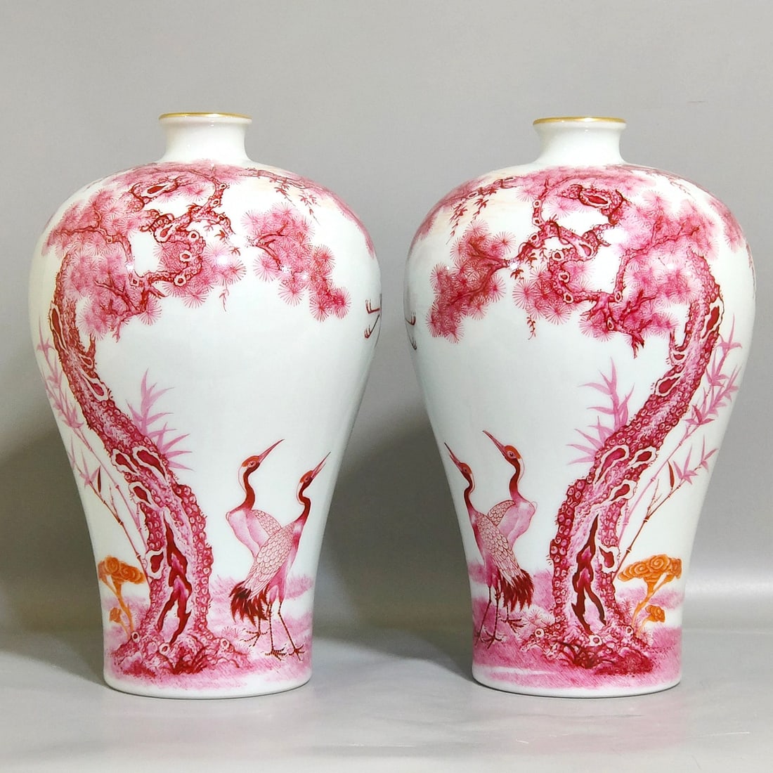 Chinese red and white porcelain vase pair Qing dynasty Yongzheng Mark & Period (1 of 9)