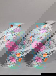Chinese famille rose porcelain vase pair Qing dynasty Qianlong Mark & Period: Size: Height 13.2 cm - Width 6.5 cm Materials: Porcelain Time Period: Qing dynasty Manufactured Date: Qianlong Mark & Period Origin: China