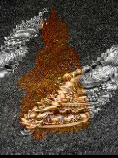 Chinese bronze gilt buddha figure Qing dynasty Qianlong Mark & Period: Size: Height 15 cm - Width 10.8 cm Materials: Bronze Gilt Time Period: Qing dynasty Manufactured Date: Qianlong Mark & Period Origin: China