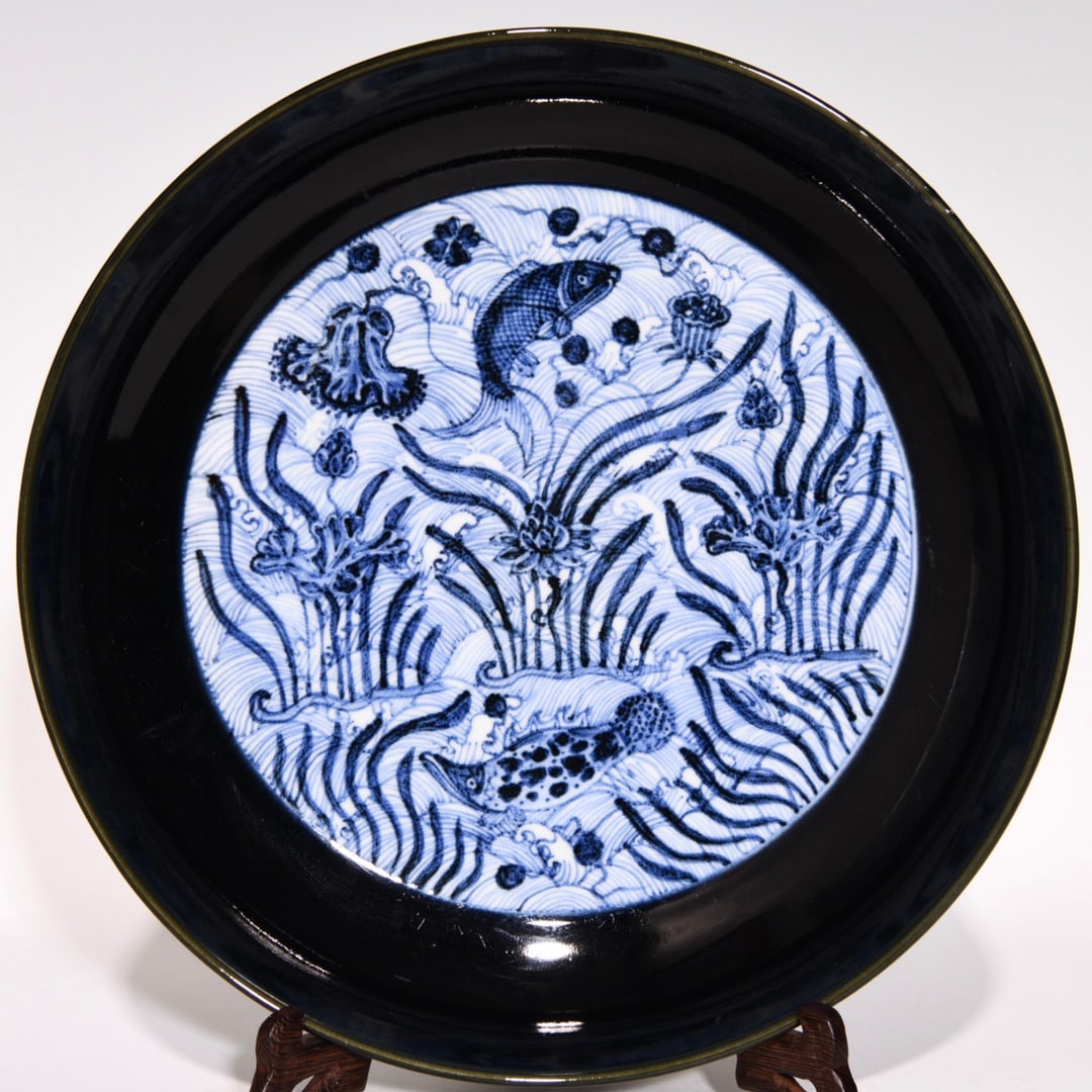 Chinese blue and white porcelain plate Yuan dynasty: Size: Width 30.2 cm - Height 5.8 cm Materials: Porcelain Time Period: Yuan dynasty Manufactured Date: 13th-c Period Object: Chinese Antique The Yuan dynasty, officially the Great Yuan, was a Mongol-le