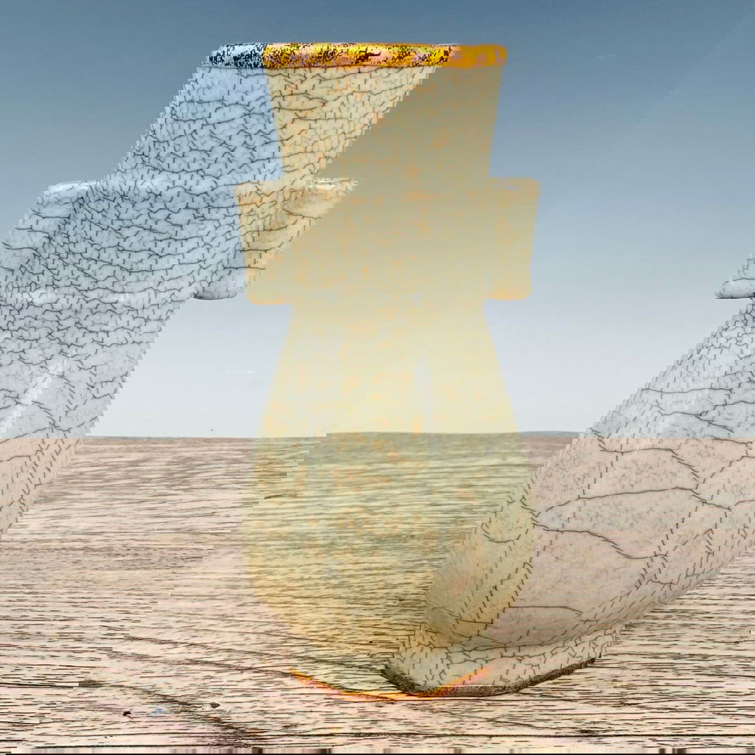 Chinese ge kiln porcelain vase Song dynasty: Size: Height 24 cm - Width 12 cm Materials: Porcelain Time Period: Song dynasty Manufactured Date: 10th-c Object: Chinese Antique ⛨ Purchase With Confidence ✔ Verified Auction House