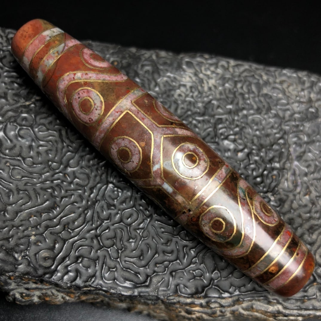 Chinese natural agate DZI Beads (1 of 9)