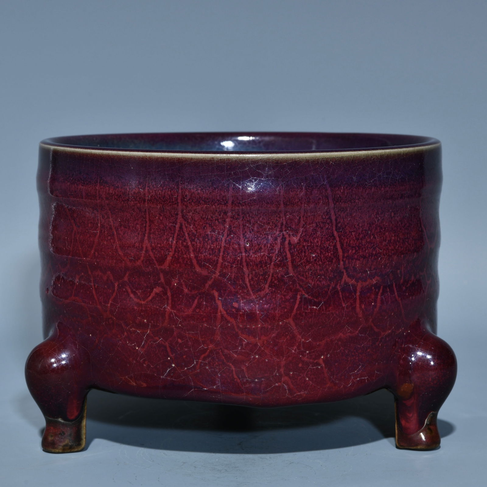 Chinese jun kiln porcelain incense burner Song dynasty: Size: Width 17.8 cm - Height 13 cm Materials: Porcelain Time Period: Song dynasty Manufactured Date: 10th-c Period Object: Chinese Antique ⛨ Purchase With Confidence ✔ Verified Auct