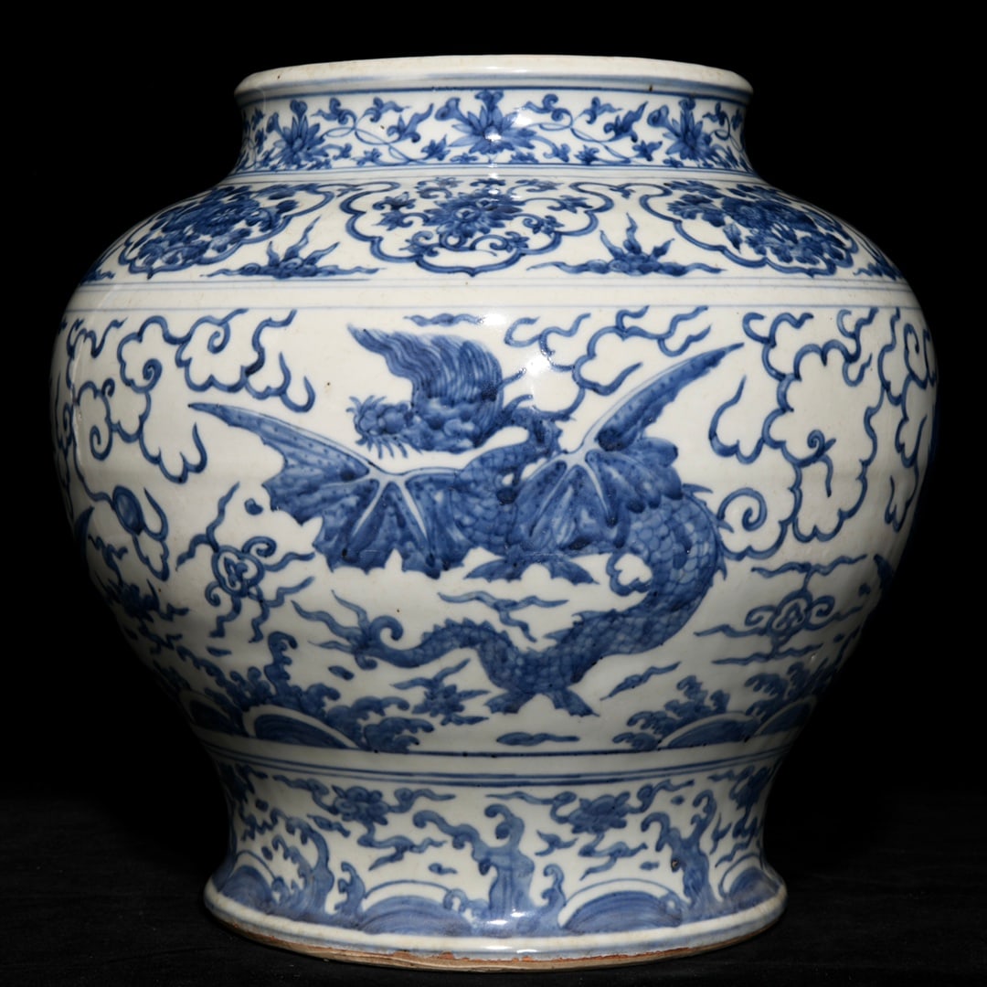 Chinese blue and white porcelain jar Ming dynasty Wanli Mark & Period (1 of 9)