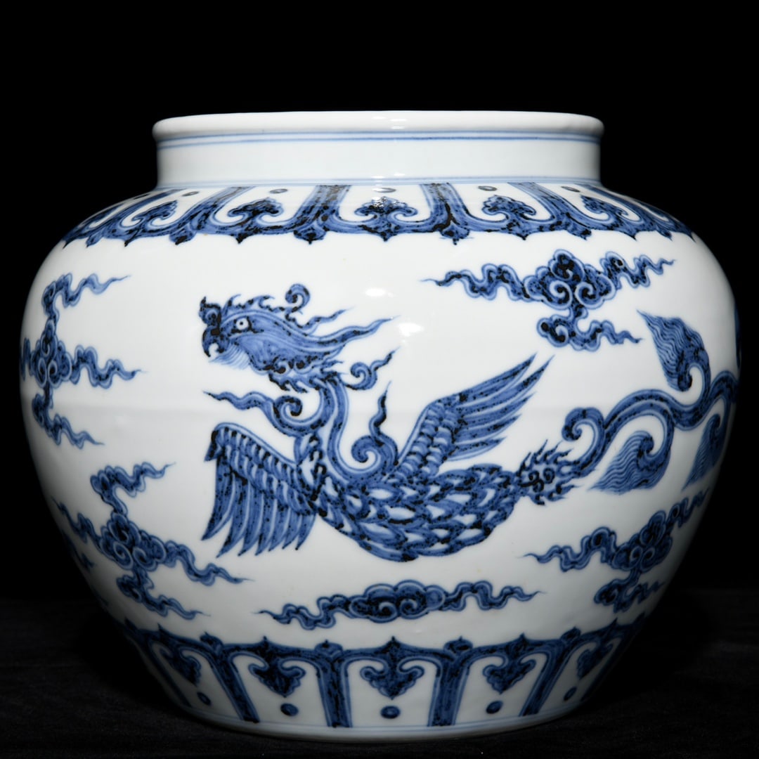 Chinese blue and white porcelain jar Ming dynasty Xuande Mark & Period (1 of 9)