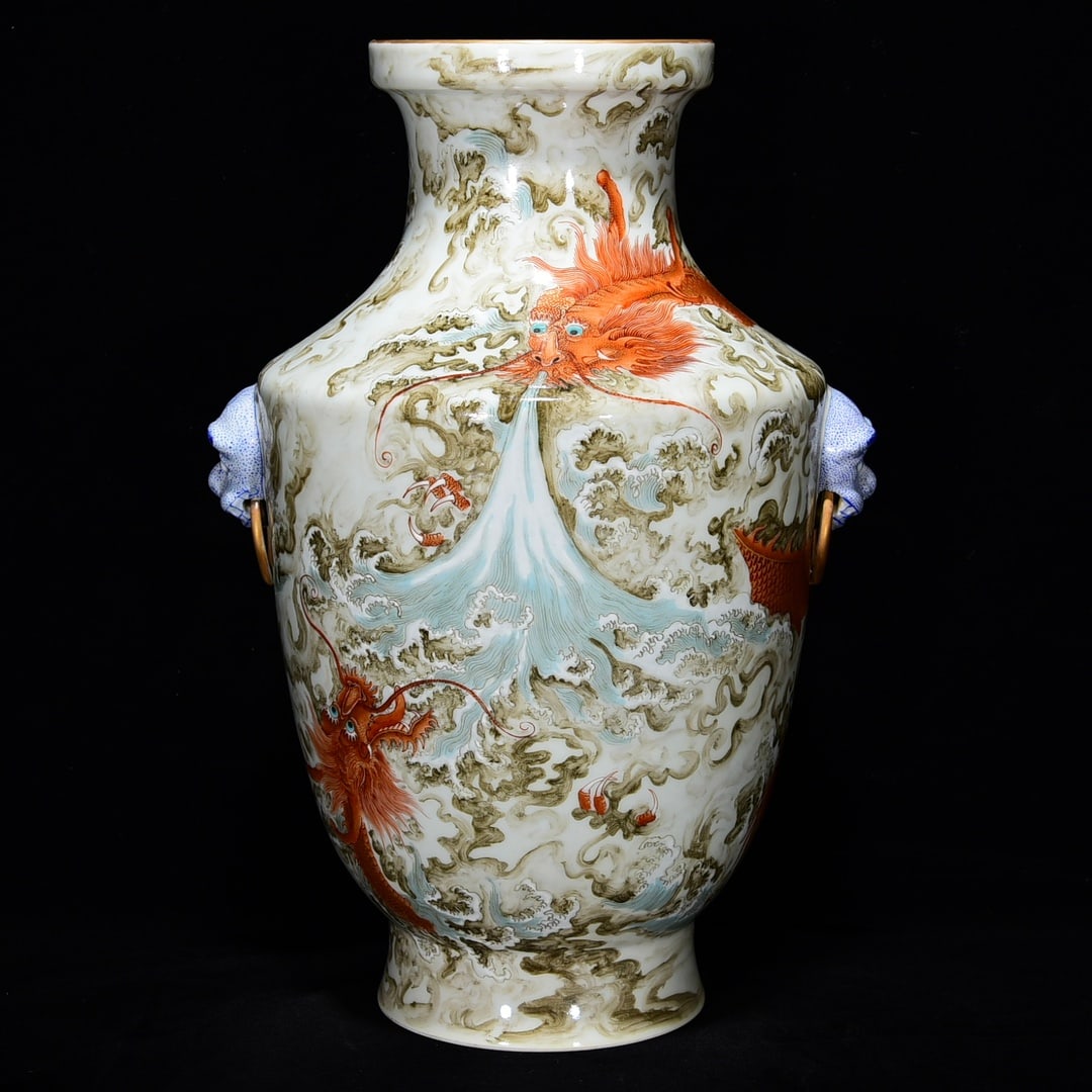 Chinese famille rose porcelain vase Qing dynasty Qianlong Mark & Period (1 of 9)
