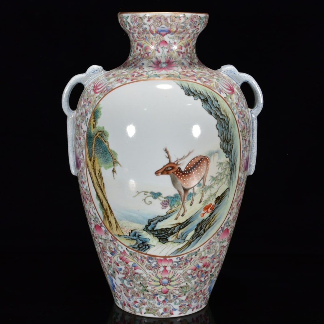 Chinese famille rose porcelain vase Qing dynasty Qianlong Mark & Period (1 of 9)