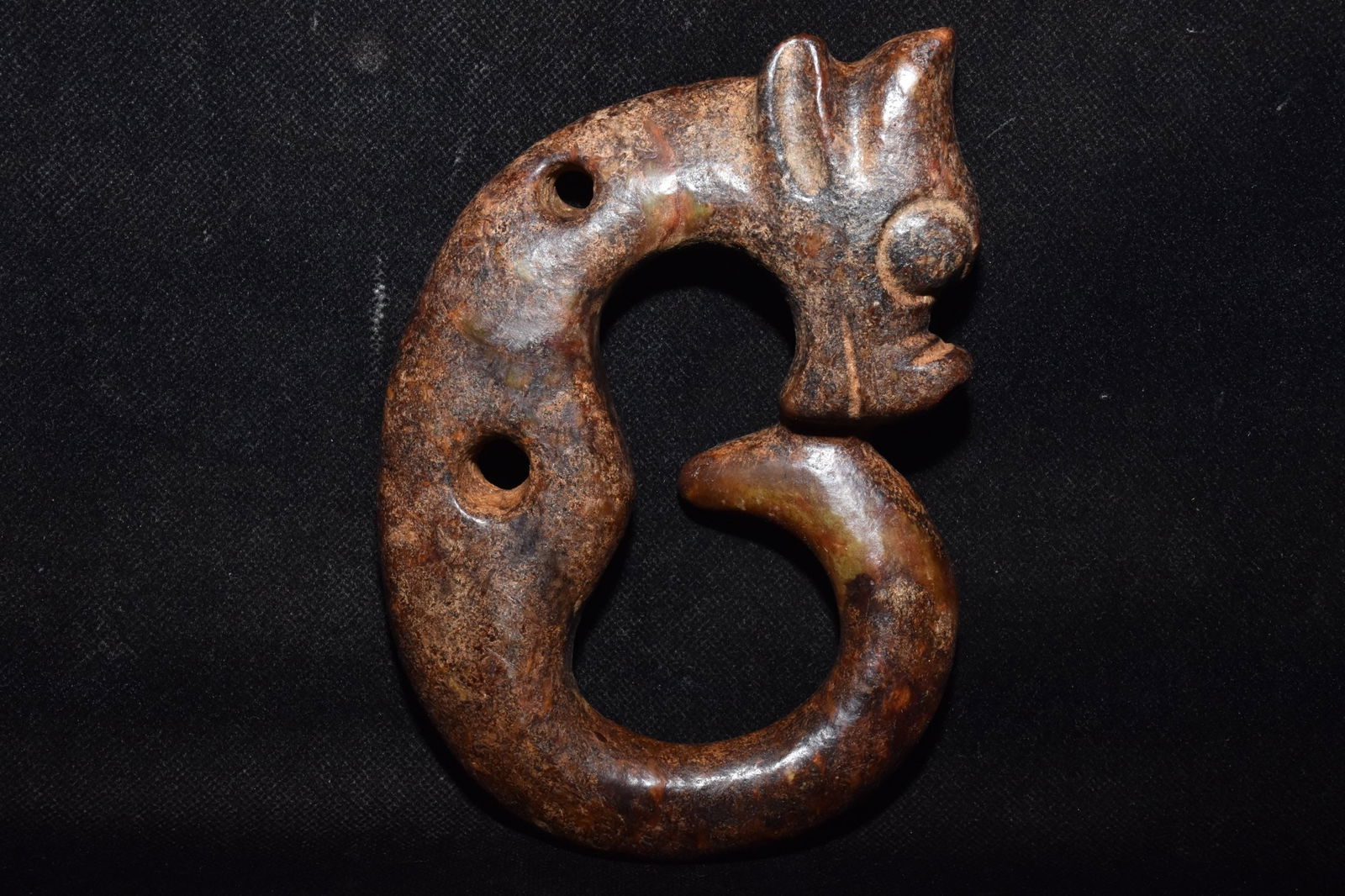 Chinese Hongshan culture jade carved ornaments (1 of 10)