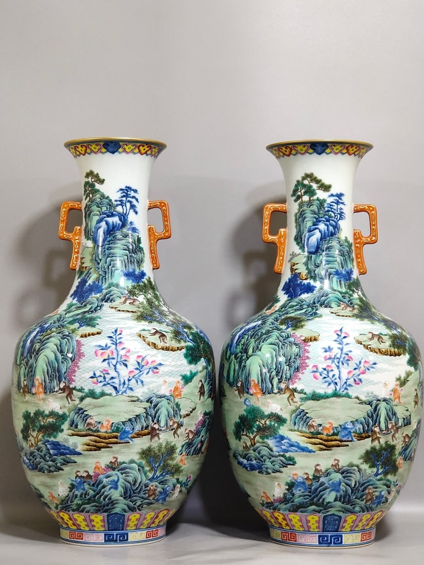 Chinese famille rose porcelain vase pair Qing dynasty Qianlong Mark & Period (1 of 9)