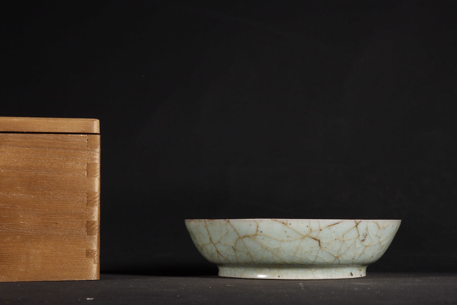 Chinese official kiln porcelain washer Song dynasty (1 of 9)