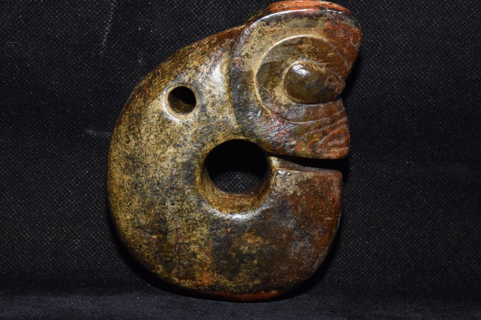 Chinese Hongshan culture jade carved ornaments (1 of 10)