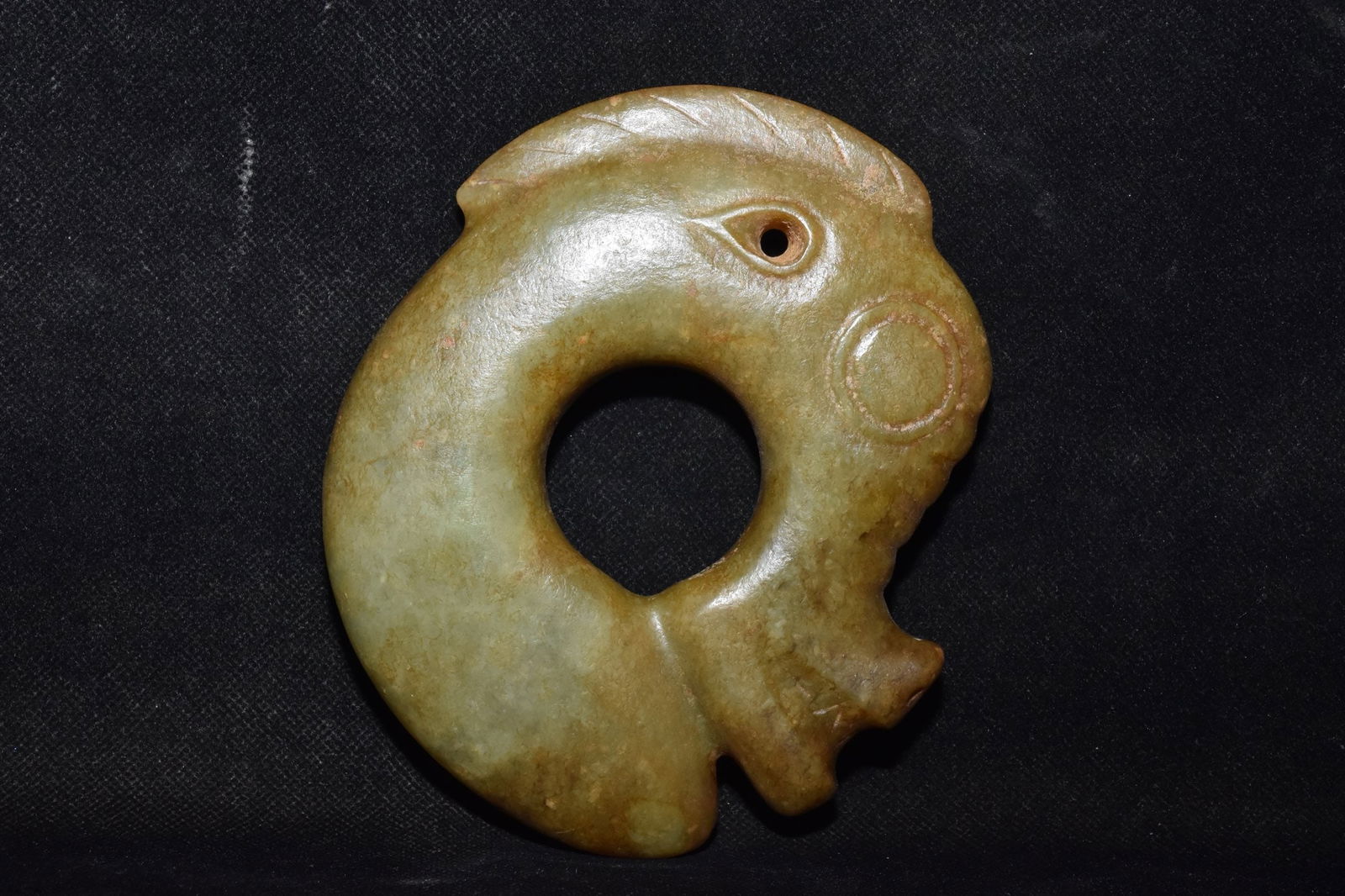 Chinese Hongshan culture jade carved ornaments (1 of 10)