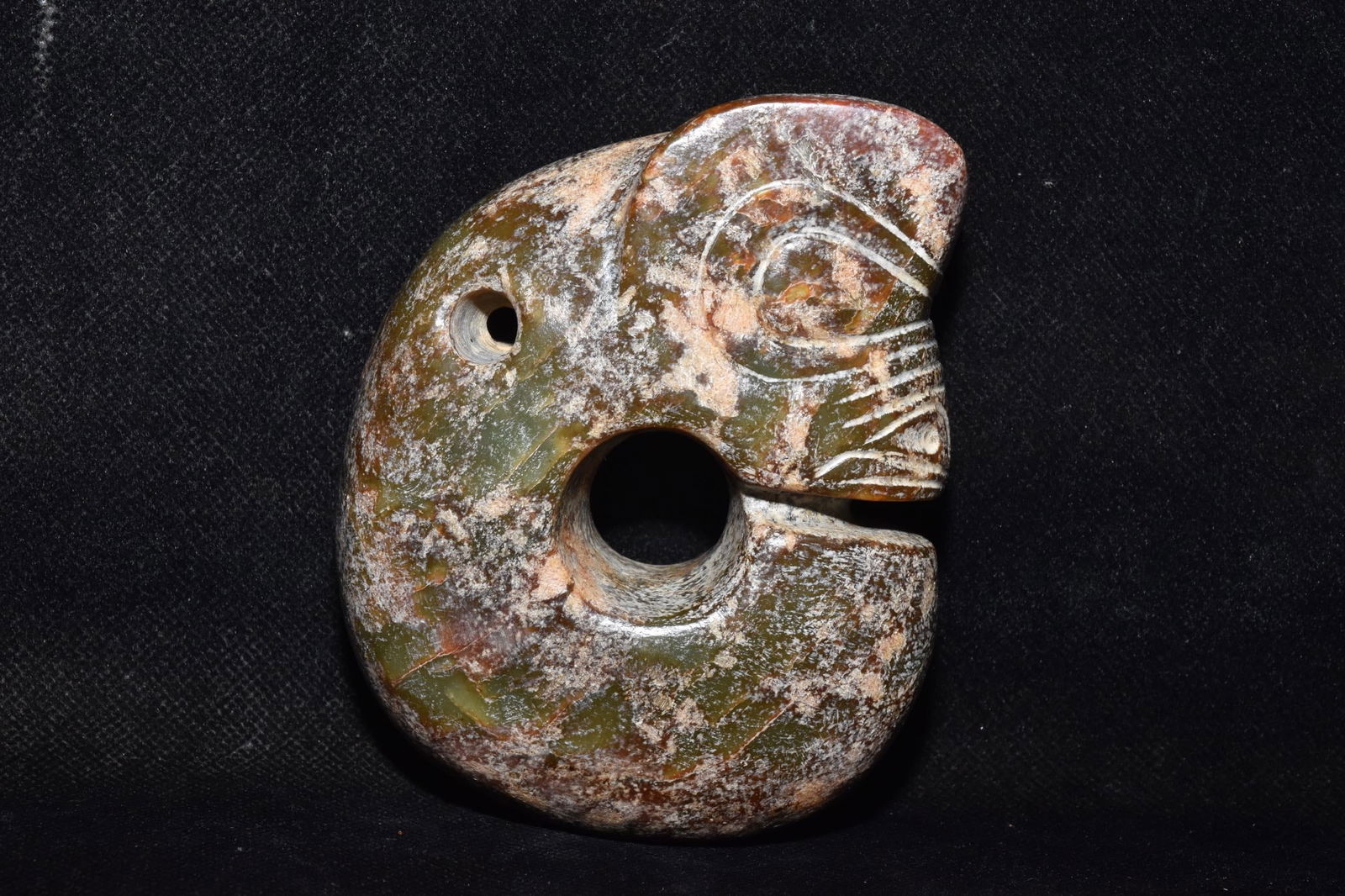 Chinese Hongshan culture jade carved ornaments (1 of 10)