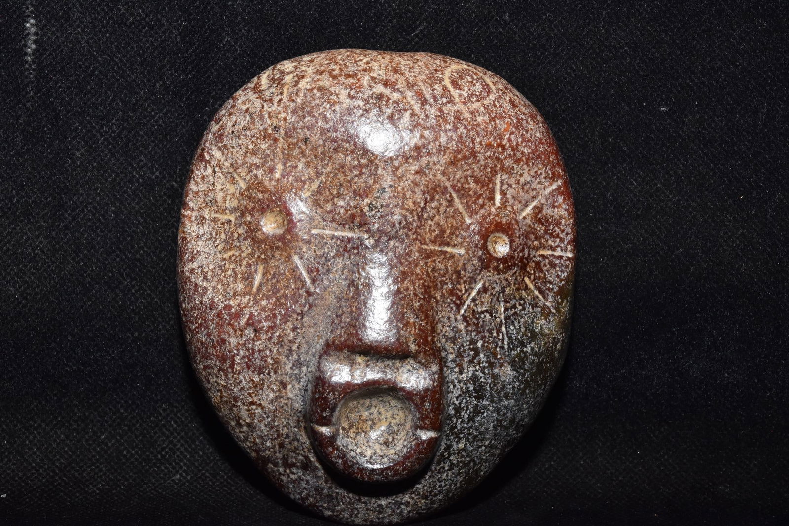 Chinese Hongshan culture jade carved ornaments (1 of 10)