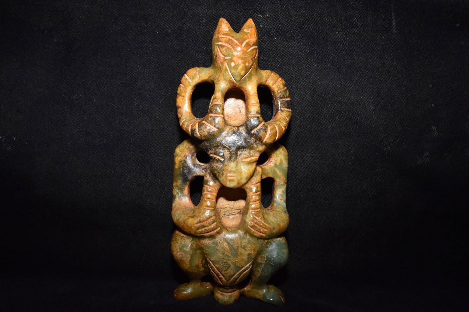 Chinese Hongshan culture jade carved ornaments (1 of 10)