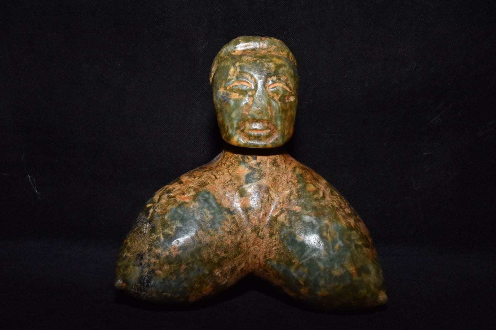 Chinese Hongshan culture jade carved ornaments (1 of 10)