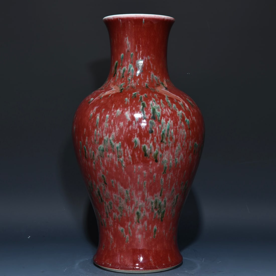 Chinese peachbloom porcelain vase Qing dynasty Kangxi Mark & Period (1 of 9)