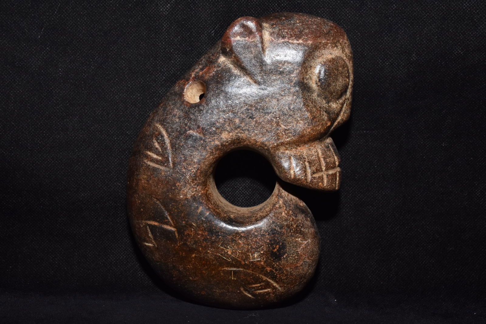 Chinese Hongshan culture jade carved ornaments (1 of 10)