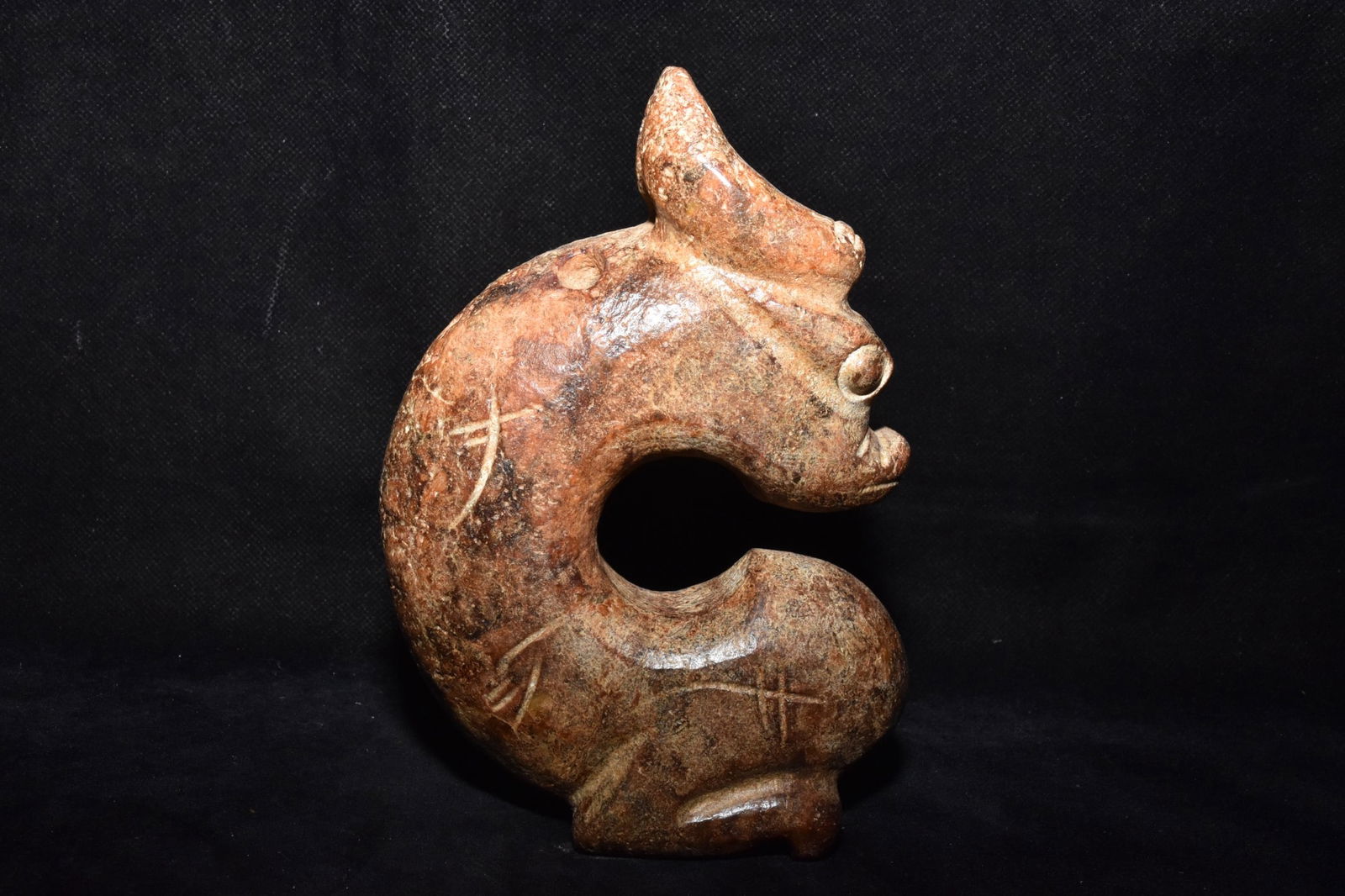 Chinese Hongshan culture jade carved ornaments: Size: Height 16.5 cm - Width 11 cm Materials: Natural Jade Time Period: Hongshan Culture Manufactured Date: 3000-BC Object: Chinese Antique ⛨ Purchase With Confidence ✔ Verified Auc