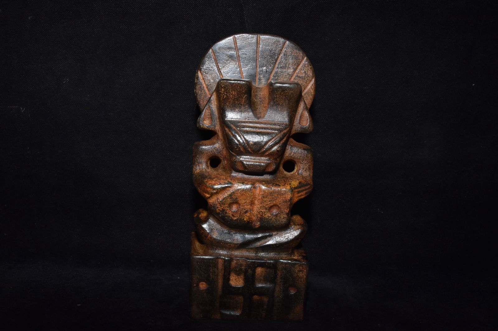 Chinese Hongshan culture jade carved ornaments (1 of 10)