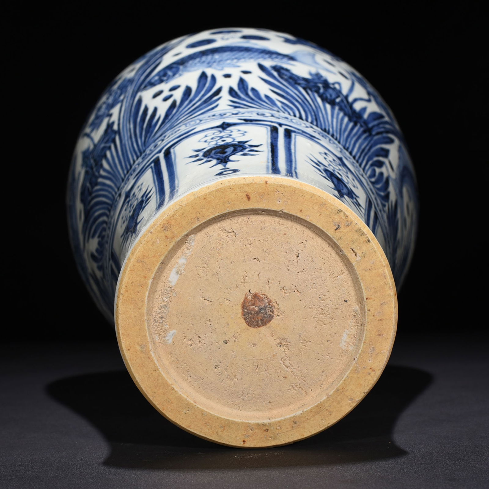 Chinese blue and white porcelain vase Yuan dynasty - 8