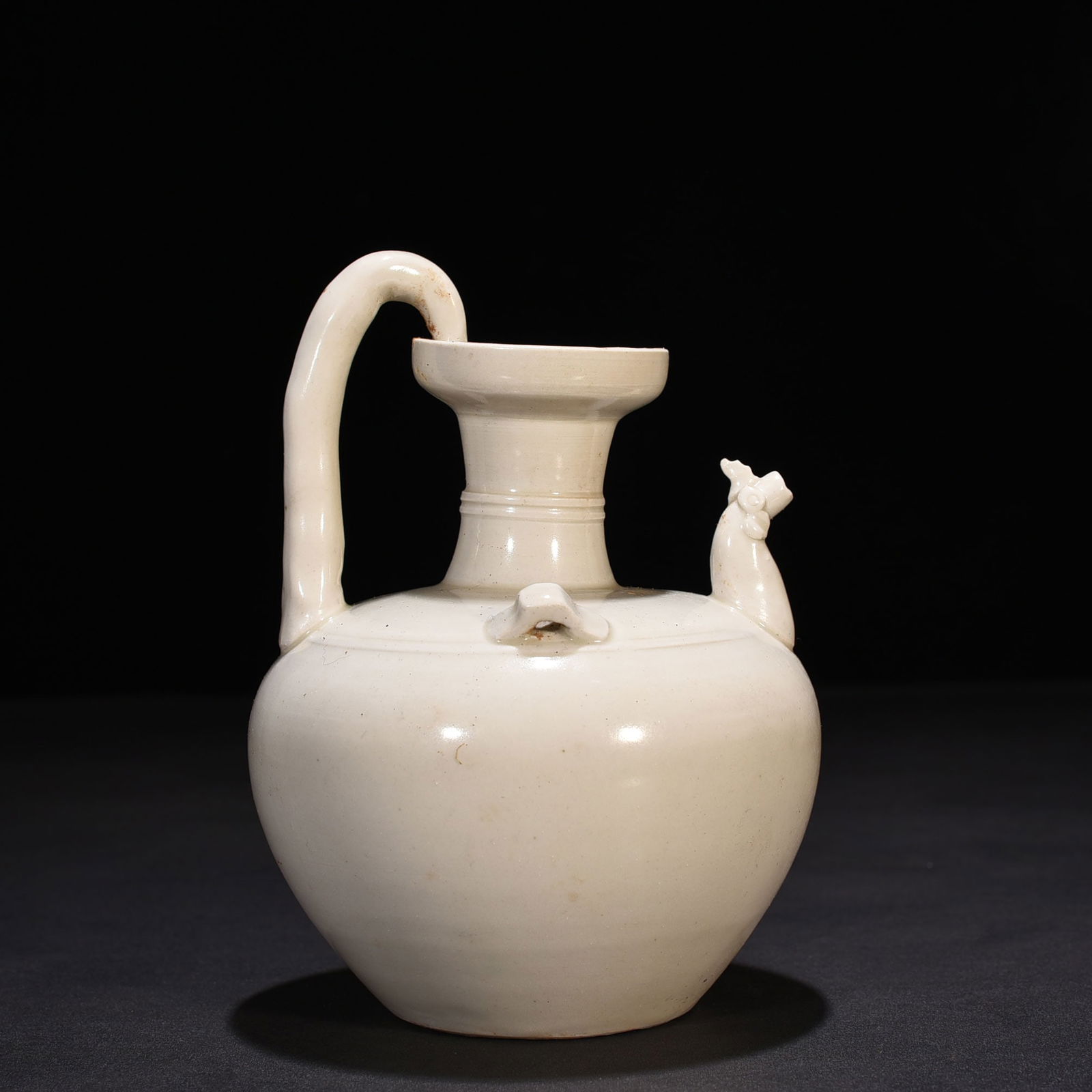 Chinese ding kiln porcelain pot Song dynasty (1 of 7)