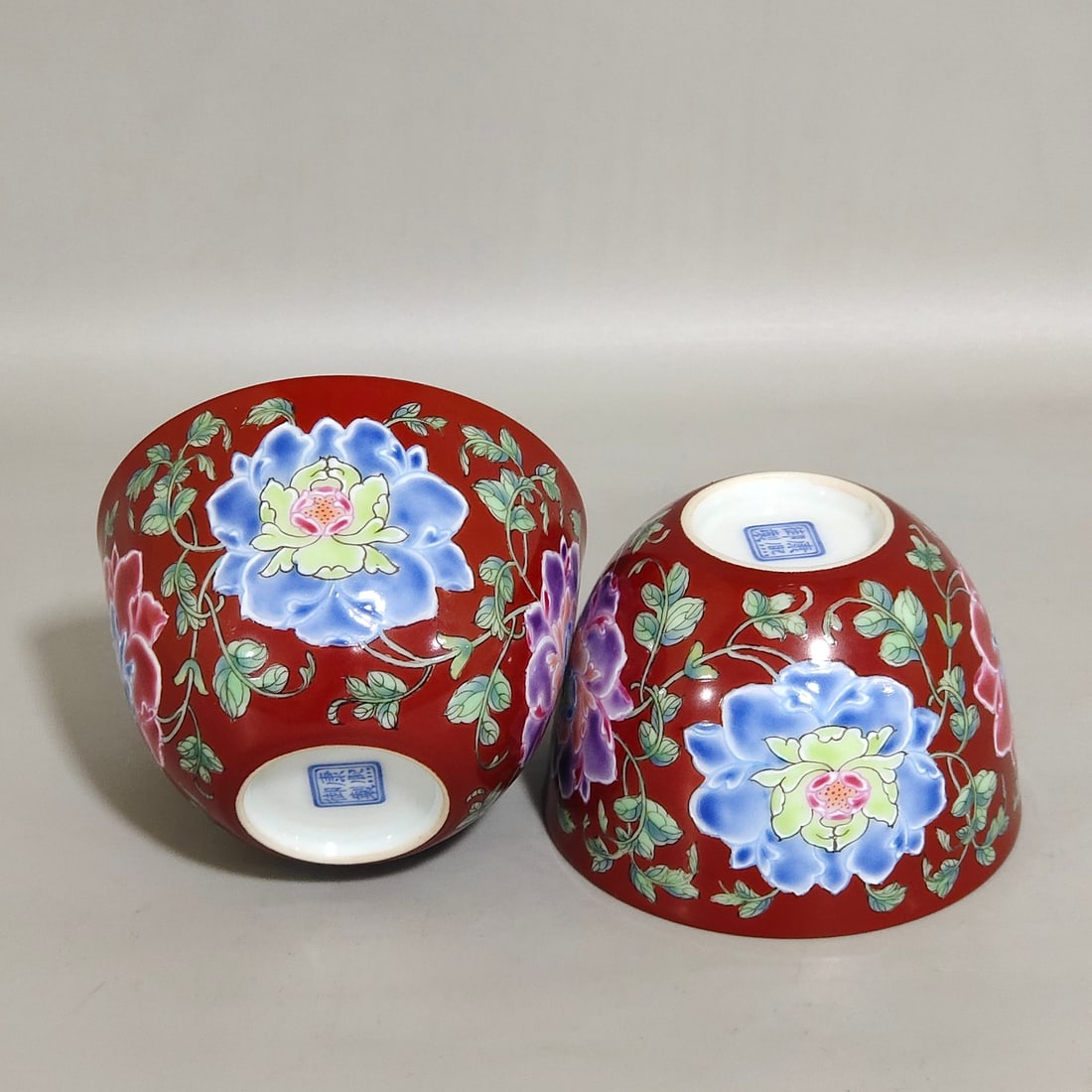 Chinese famille rose porcelain bowl pair Qing dynasty Kangxi Mark & Period: Size: Width 7 cm - Height 4.8 cm Materials: Porcelain Time Period: Qing dynasty Manufactured Date: Kangxi Mark & Period Object: Chinese Antique ⛨ Purchase With Confidence ✔ Verified