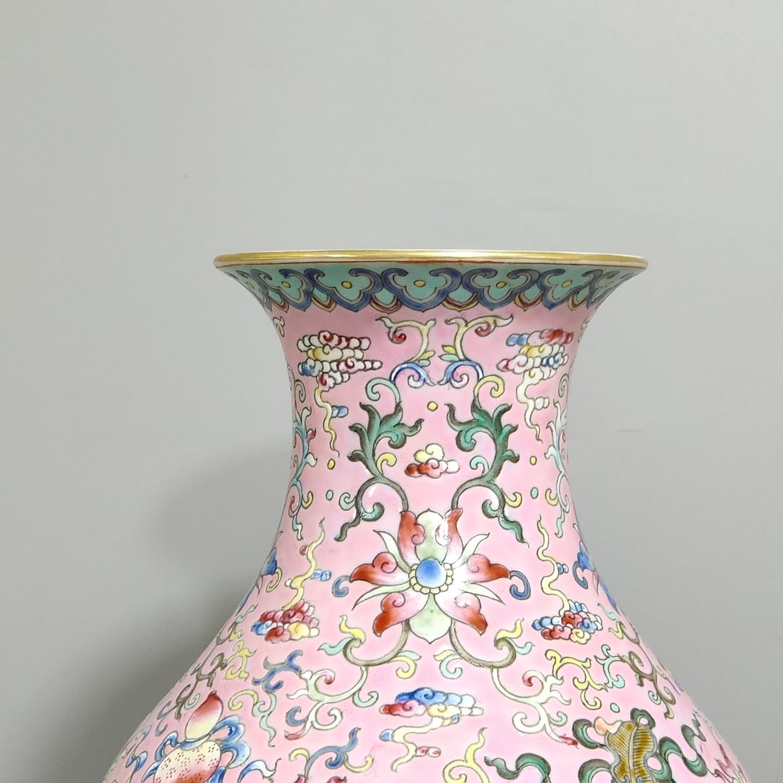 Qing Dynasty Daoguang Fendi Auspicious Eight Treasures Vase Pair - 8