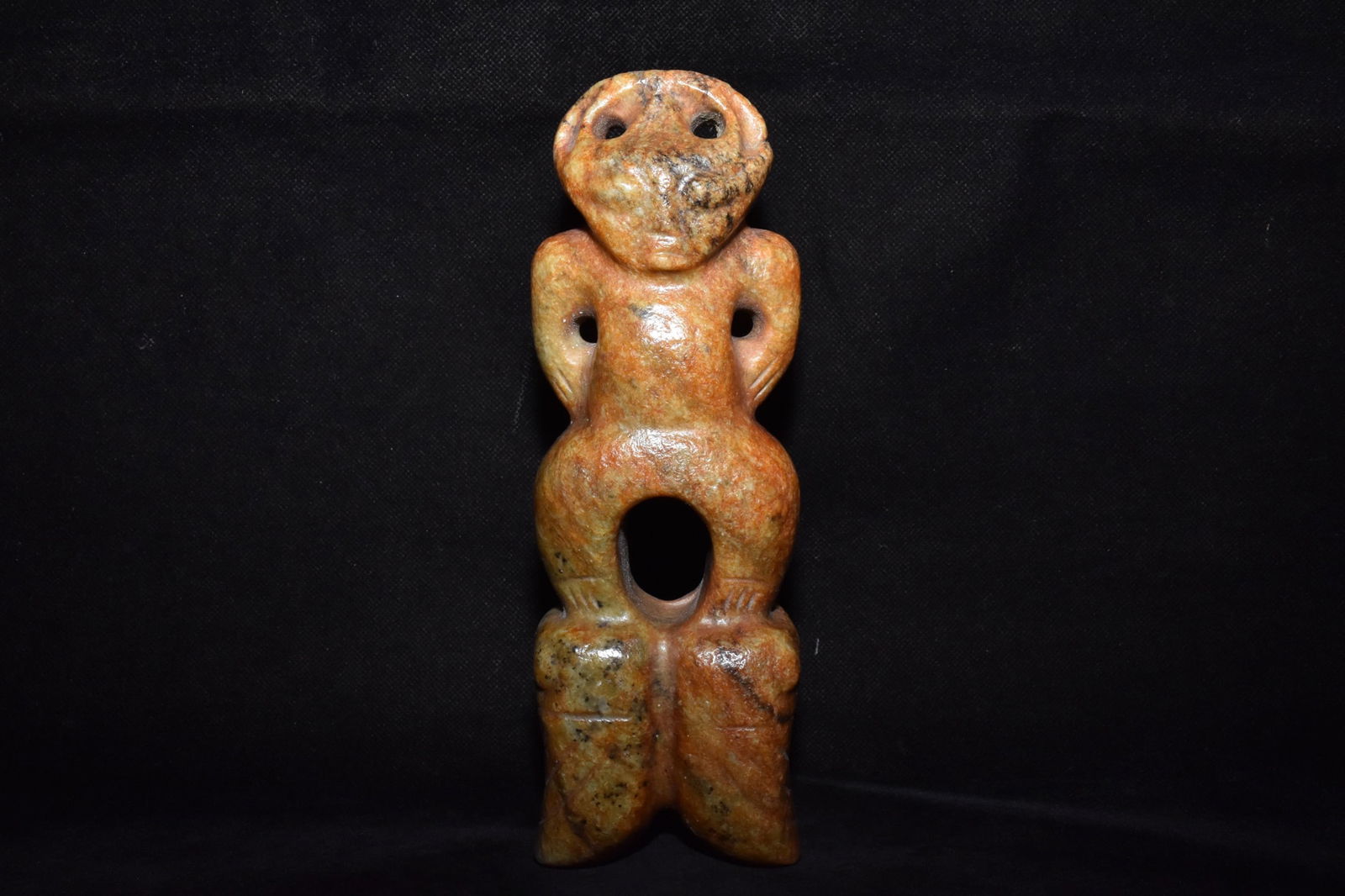 Chinese Hongshan culture jade carved ornaments (1 of 10)