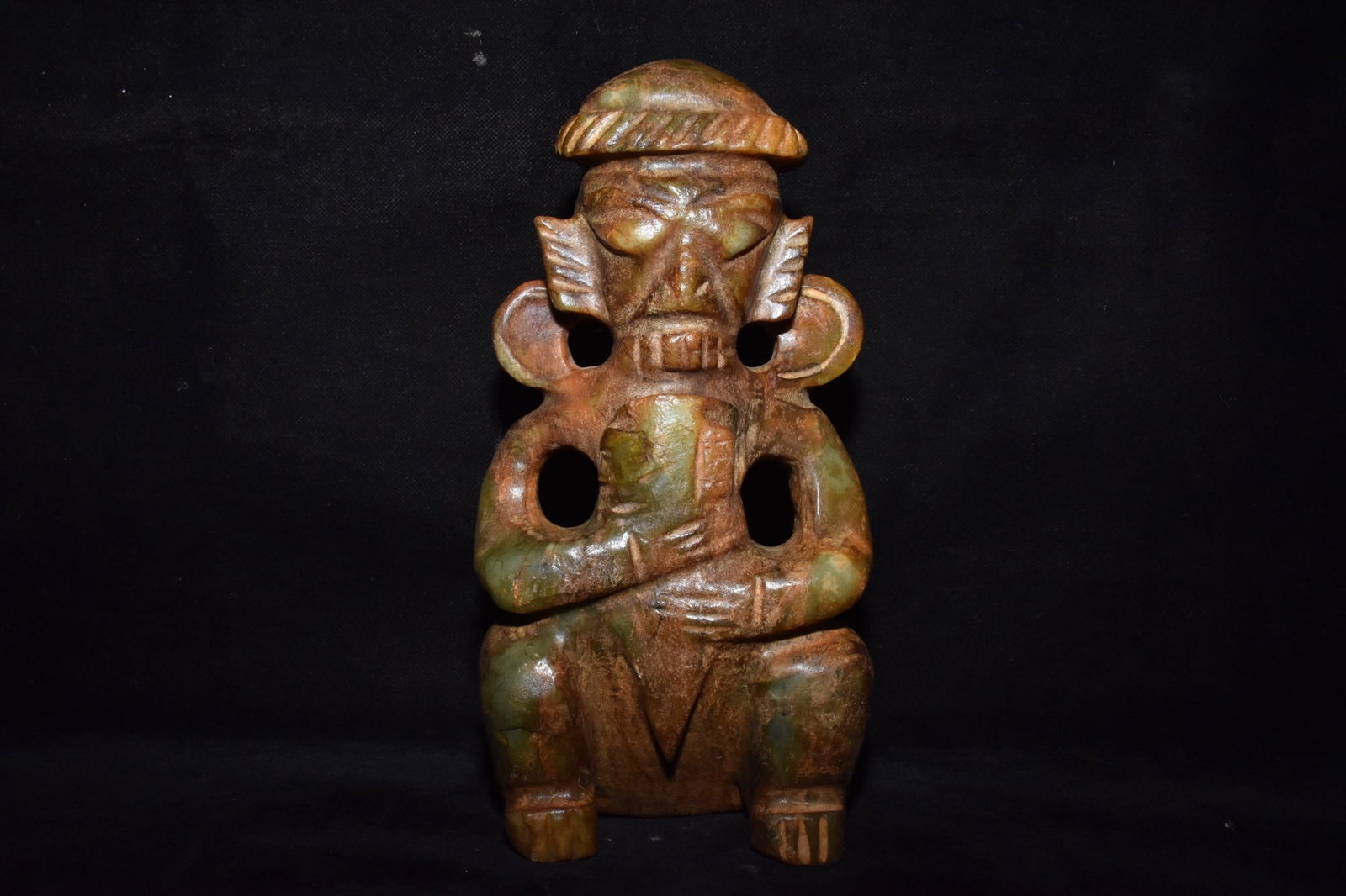 Chinese Hongshan culture jade carved ornaments: Size: Height 24.5 cm - Width 13 cm Materials: Natural Jade Time Period: Hongshan Culture Manufactured Date: 3000-BC Object: Chinese Antique ⛨ Purchase With Confidence ✔ Verified Auc