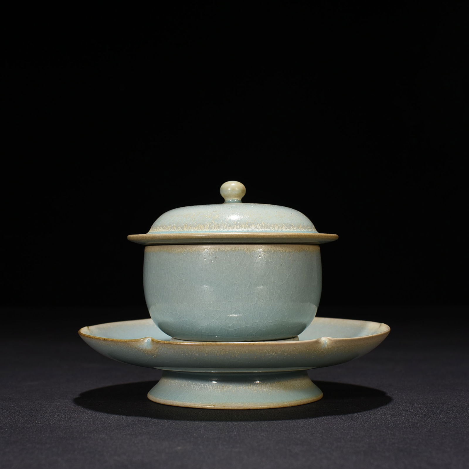 Song Dynasty Ru Kiln azure glazed bowl with holder and lid: Size: Width 13 cm - Height 10 cm Materials: Porcelain Time Period: Song dynasty Manufactured Date: 10th-c Period Object: Chinese Antique ⛨ Purchase With Confidence ✔ Verified Auctio