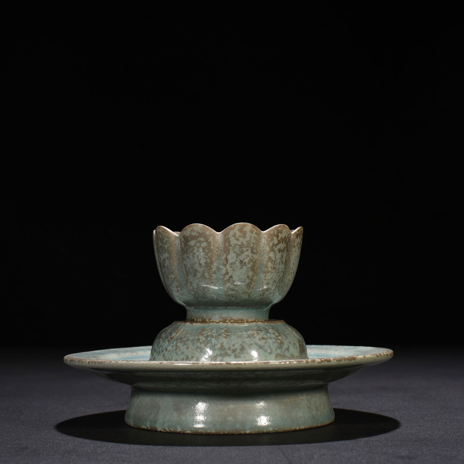 Song Dynasty Ru kiln azure glaze lotus lamp holder: Size: Width 17 cm - Height 10 cm Materials: Porcelain Time Period: Song dynasty Manufactured Date: 10th-c Period Object: Chinese Antique ⛨ Purchase With Confidence ✔ Verified Auctio
