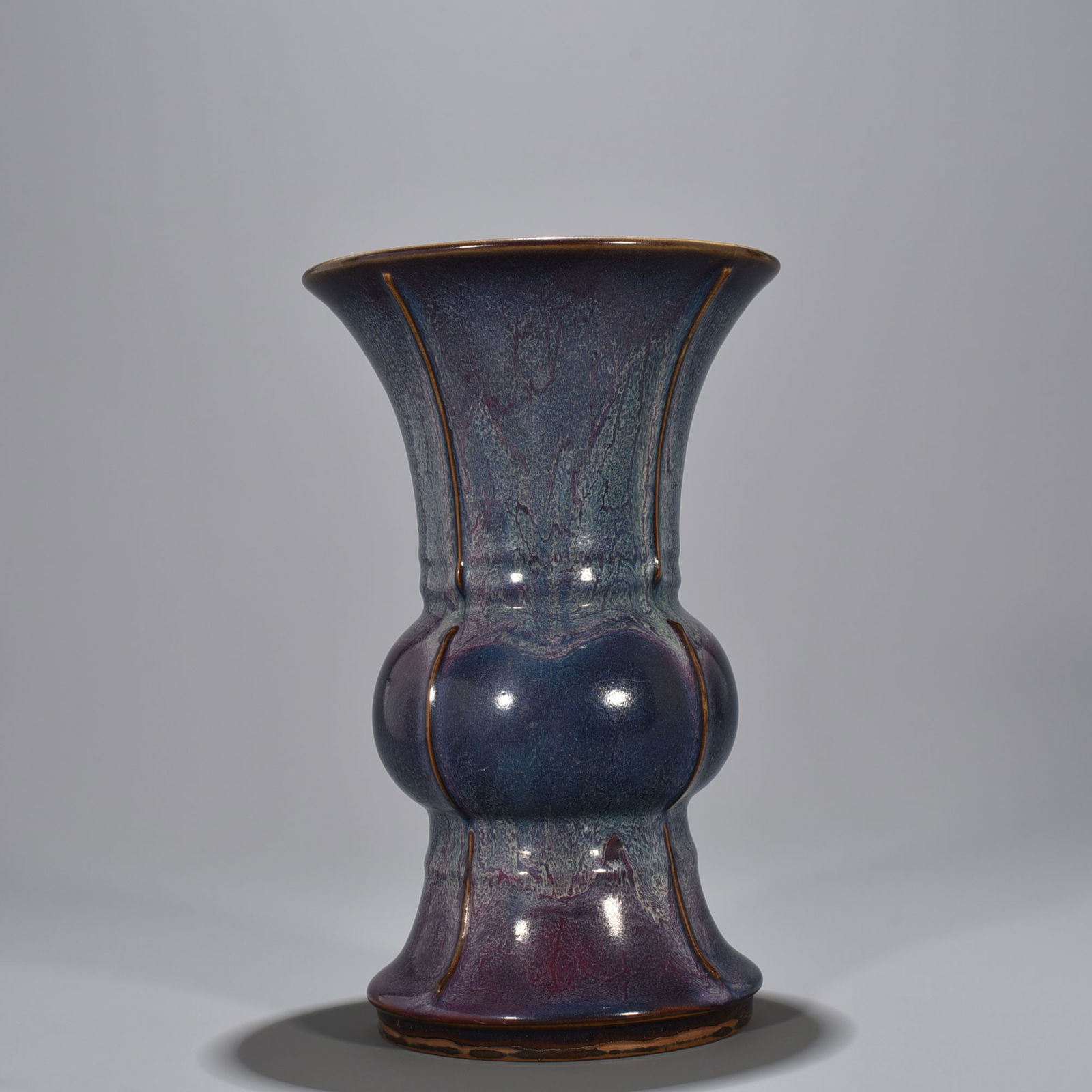 Song Dynasty Jun kiln rose purple glaze Zhenghe style halberd vase (1 of 9)