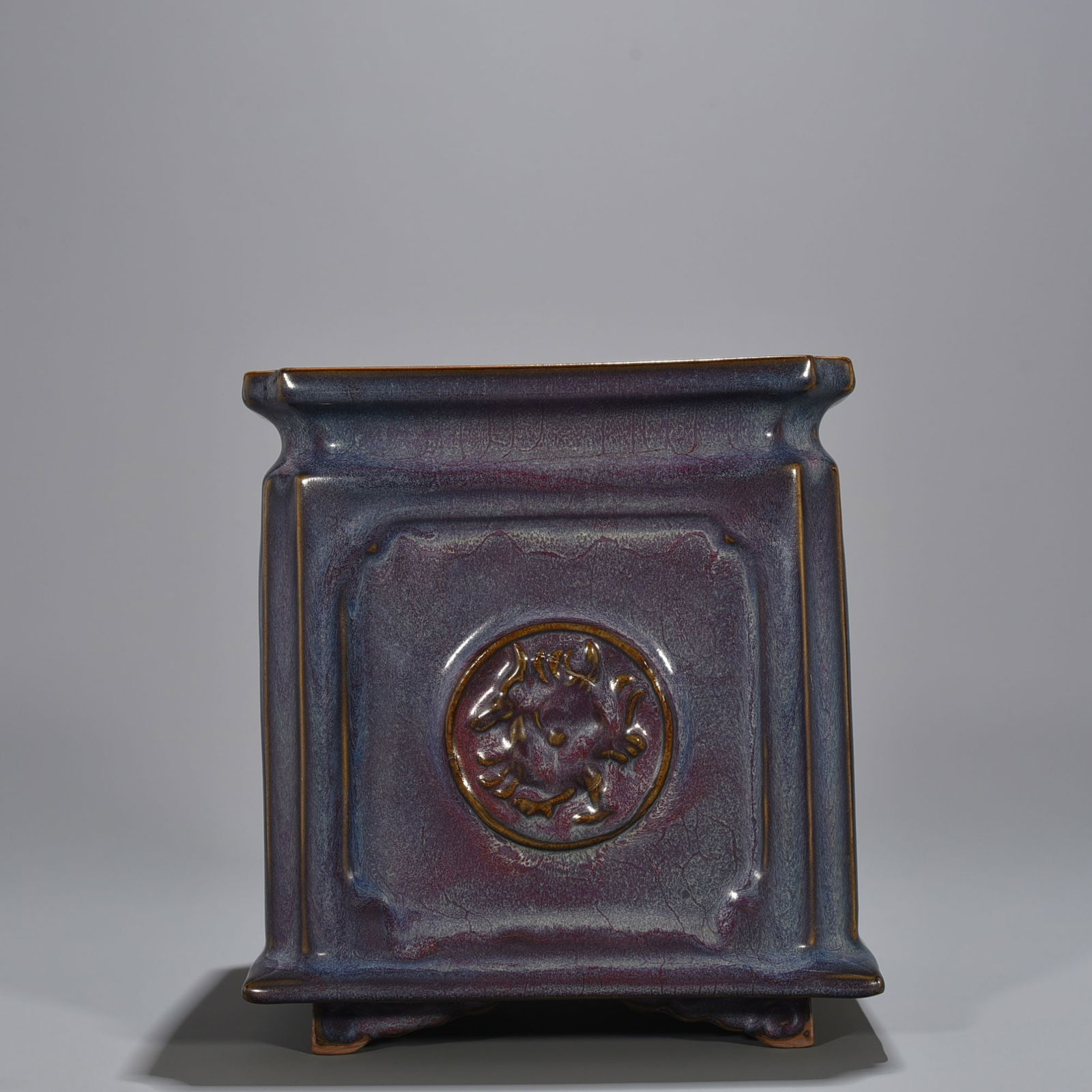 Song Dynasty Jun kiln rose purple glaze heavy and square mythical beast pen holder: Size: Height 20 cm - Width 19 cm Materials: Porcelain Time Period: Song dynasty Manufactured Date: 10th-c Object: Chinese Antique ⛨ Purchase With Confidence ✔ Verified Auction House