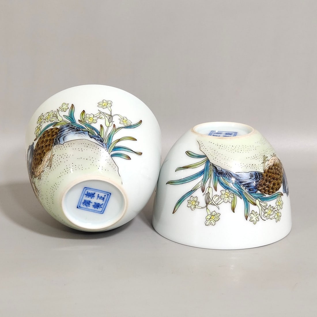 Chinese famille rose porcelain bowl pair Qing dynasty Yongzheng Mark & Period: Size: Width 7.2 cm - Height 5.2 cm Materials: Porcelain Time Period: Qing dynasty Manufactured Date: Yongzheng Mark & Period Object: Chinese Antique ⛨ Purchase With Confidence ✔ Ver