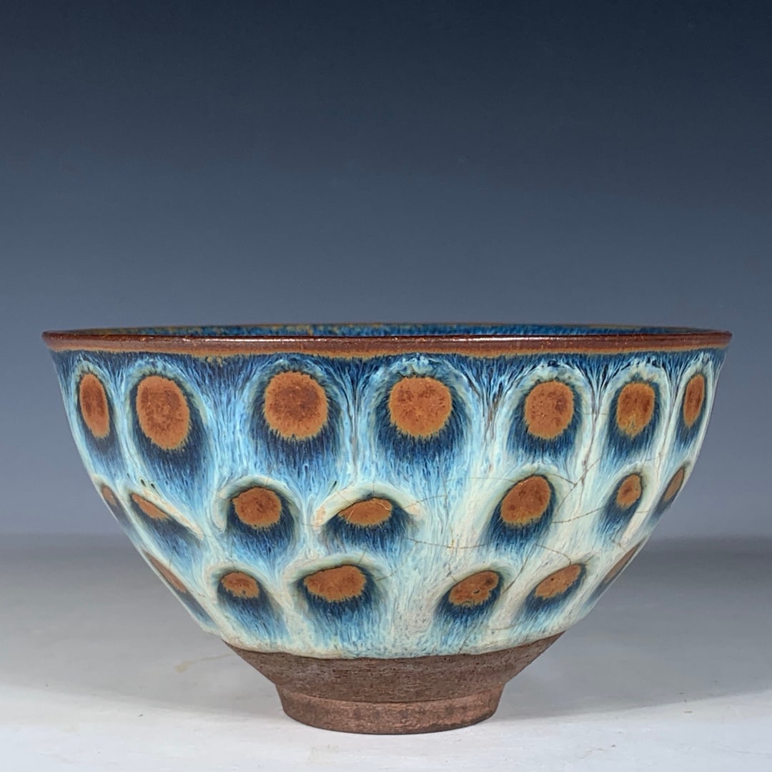 Song Dynasty Jianyao Yaobiantian molybdenum lamp: Size: Width 13 cm - Height 7.5 cm Materials: Porcelain Time Period: Song dynasty Manufactured Date: 10th-c Period Object: Chinese Antique ⛨ Purchase With Confidence ✔ Verified Aucti