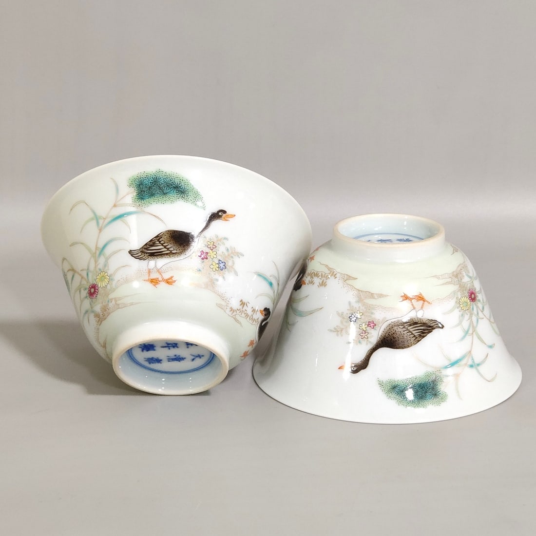 Chinese famille rose porcelain bowl pair Qing dynasty Yongzheng Mark & Period: Size: Width 8.2 cm - Height 4.9 cm Materials: Porcelain Time Period: Qing dynasty Manufactured Date: Yongzheng Mark & Period Object: Chinese Antique ⛨ Purchase With Confidence ✔ Ver