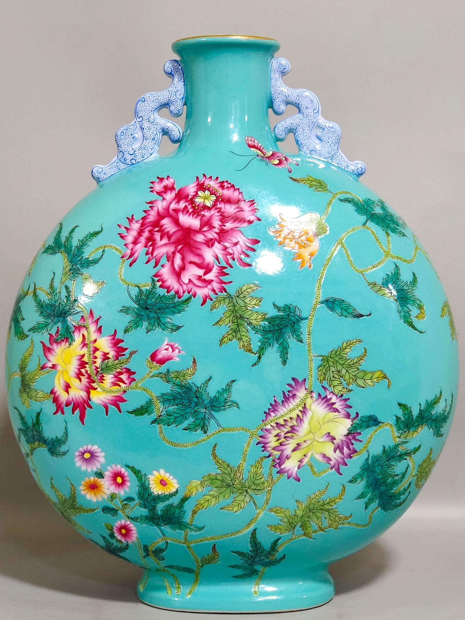 Qing Dynasty Yongzheng turquoise green poppy poem inscribed moon vase: Size: Height 32 cm - Width 24.5 cm Materials: Porcelain Time Period: Qing dynasty Manufactured Date: Yongzheng Mark & Period Object: Chinese Antique ⛨ Purchase With Confidence ✔ Ver
