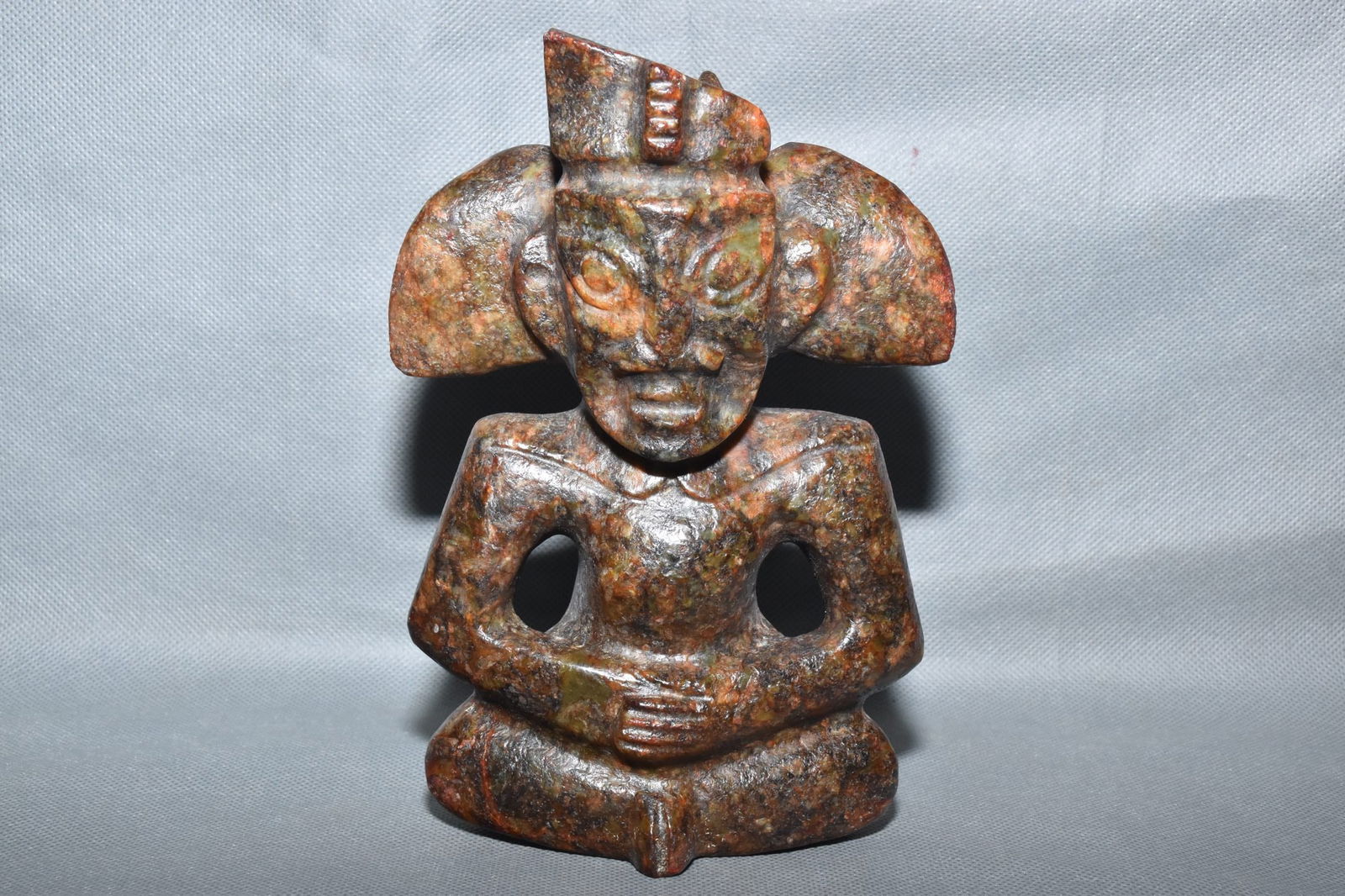 Chinese Hongshan culture jade carved ornaments (1 of 10)