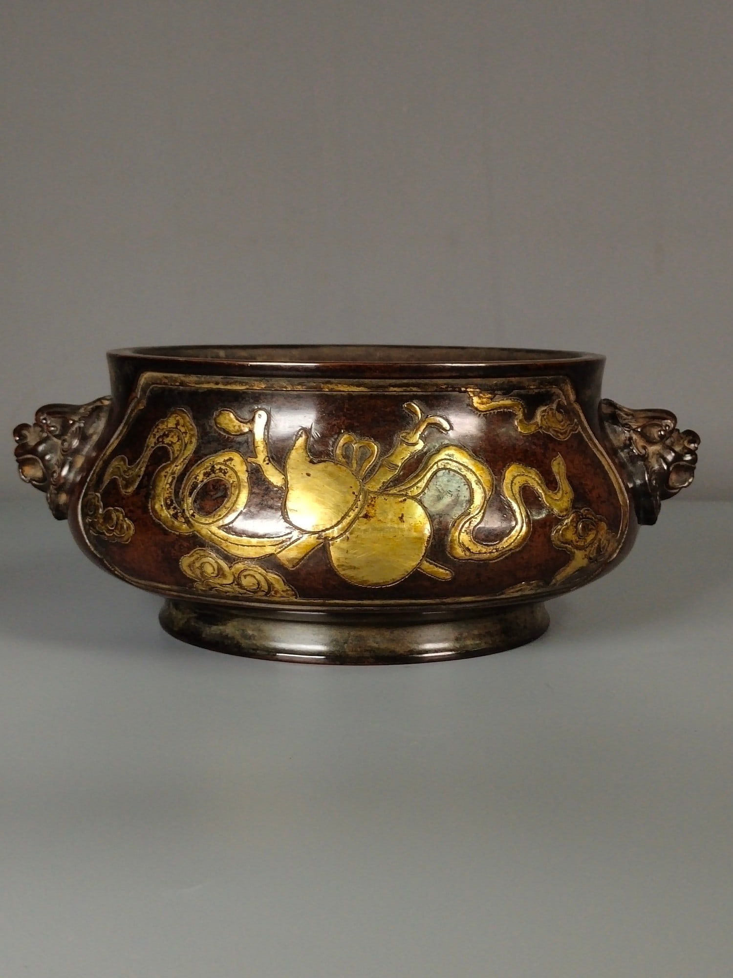 Chinese bronze ware incense burner Ming dynasty Xuande Mark & Period: Size: Width 24 cm - Height 9.5 cm Materials: Bronze Ware Time Period: Ming dynasty Manufactured Date: Xuande Mark & Period Object: Chinese Antique ⛨ Purchase With Confidence ✔ Verif