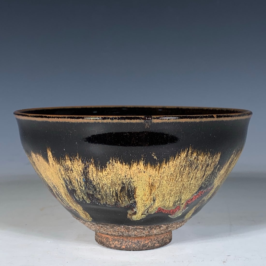 Song Dynasty Jianyao obsidian porcelain lamp: Size: Width 12.5 cm - Height 7 cm Materials: Porcelain Time Period: Song dynasty Manufactured Date: 10th-c Period Object: Chinese Antique ⛨ Purchase With Confidence ✔ Verified Aucti