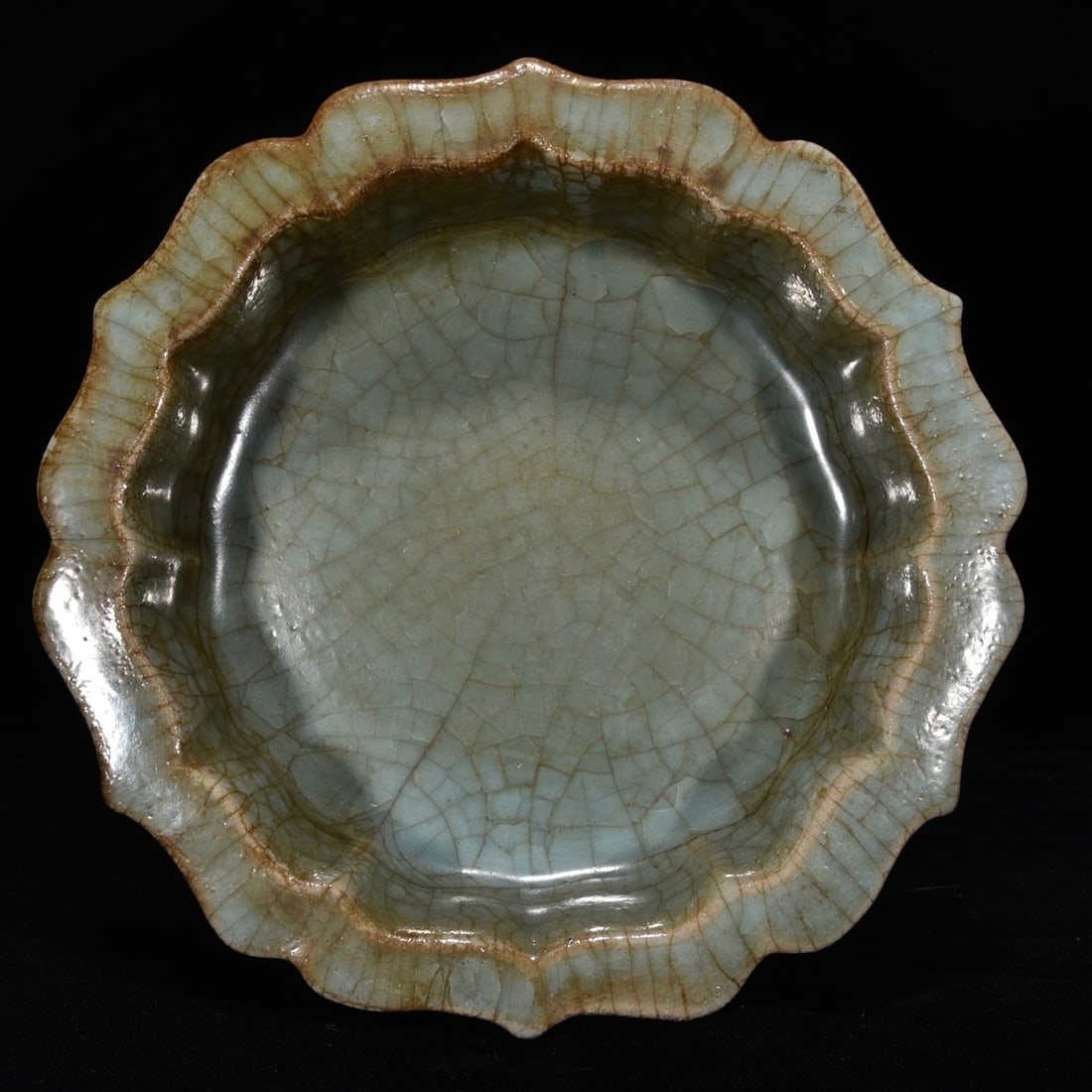 Song Dynasty Ru Kiln ice cracked multi-edge folded edge washer (1 of 9)