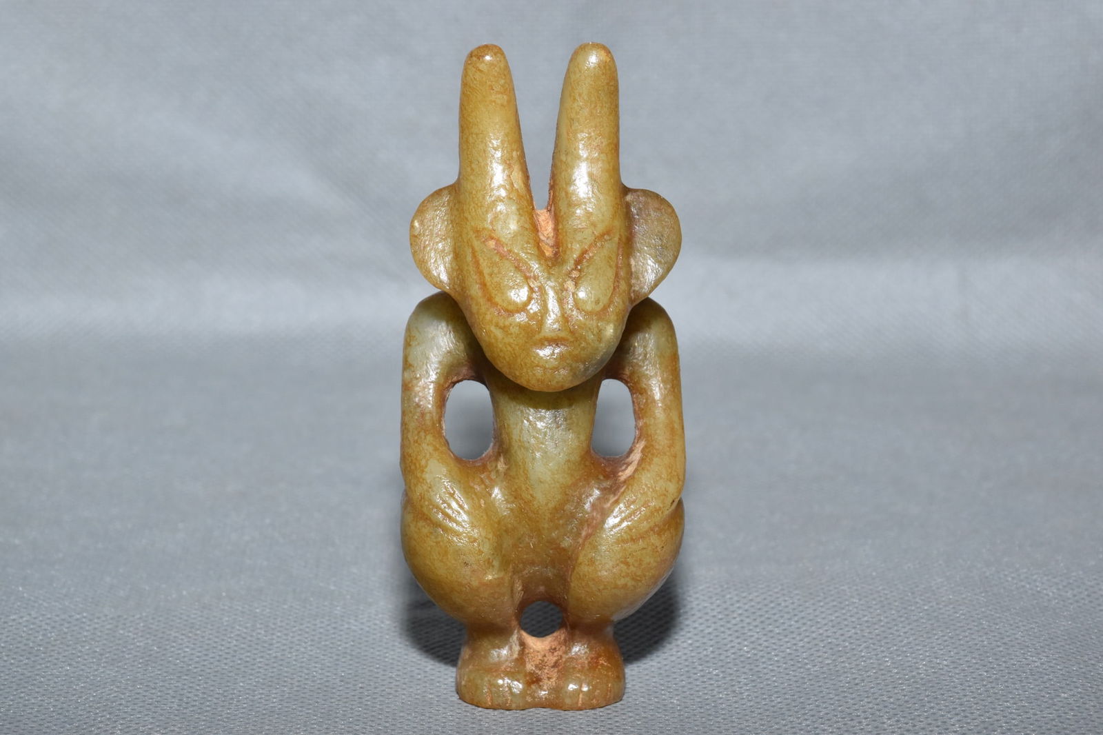 Chinese Hongshan culture jade carved ornaments (1 of 10)