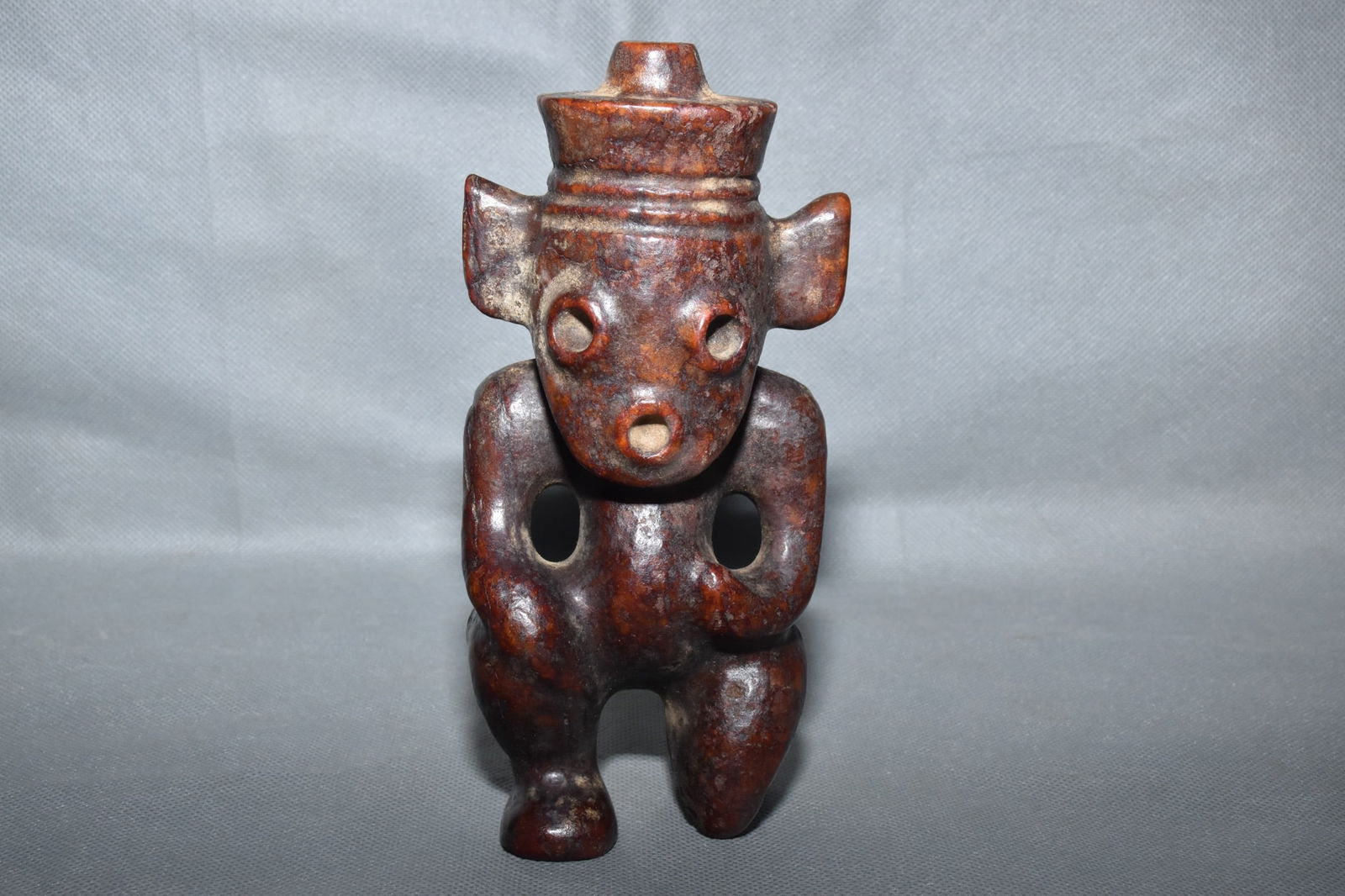 Chinese Hongshan culture jade carved ornaments: Size: Height 17.2 cm - Width 8 cm Materials: Natural Jade Time Period: Hongshan Culture Manufactured Date: 3000-BC Object: Chinese Antique ⛨ Purchase With Confidence ✔ Verified Auct