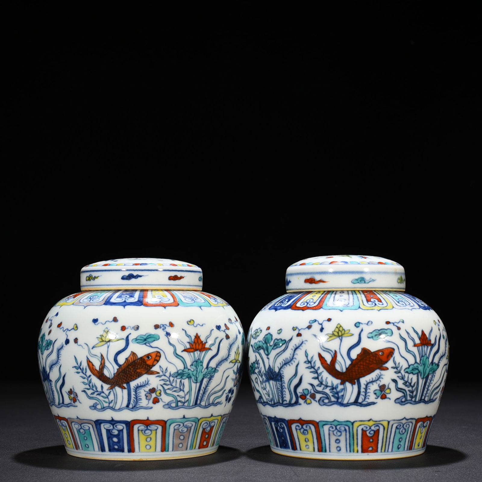 Ming Chenghua Doucai colorful fish and algae pattern sky-shaped jar: Size: Height 13 cm - Width 14 cm Materials: Porcelain Time Period: Ming dynasty Manufactured Date: Chenghua Mark & Period Object: Chinese Antique ⛨ Purchase With Confidence ✔ Verifi