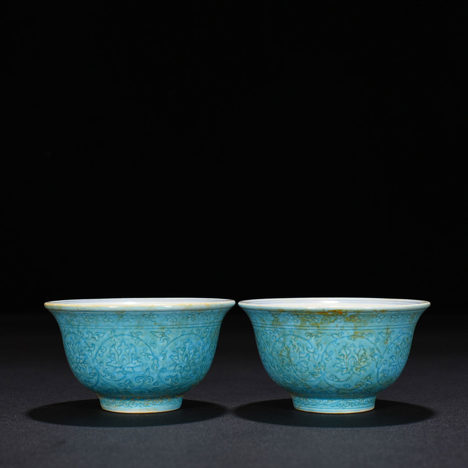 Ming Dynasty Yongle peacock blue glaze carved lotus porcelain pressed hand cup: Size: Width 9 cm - Height 5 cm Materials: Porcelain Time Period: Ming dynasty Manufactured Date: Yongle Mark & Period Object: Chinese Antique ⛨ Purchase With Confidence ✔ Verified A