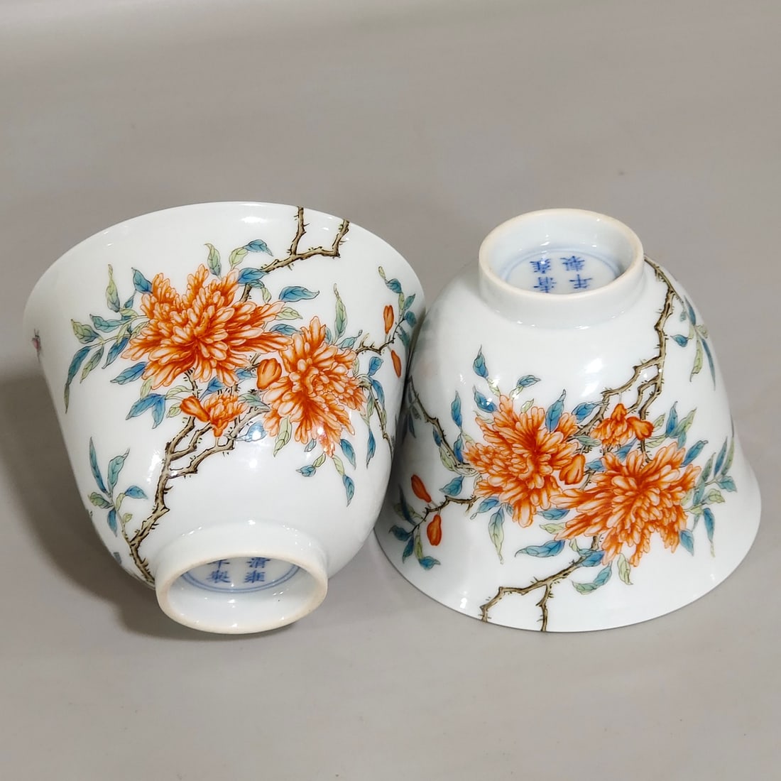 Chinese famille rose porcelain bowl pair Qing dynasty Yongzheng Mark & Period (1 of 9)