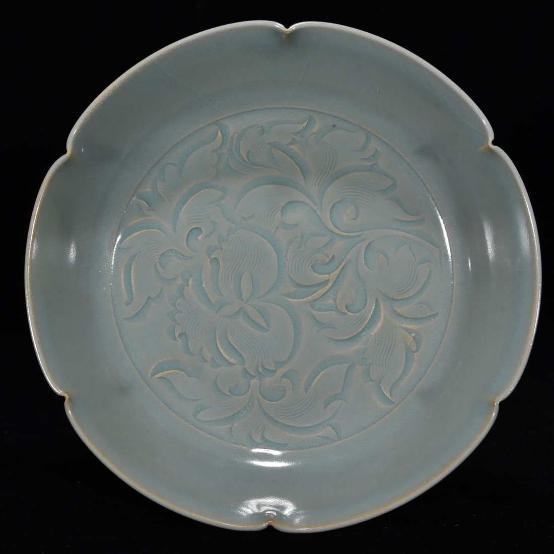Song Dynasty Ru kiln azure glaze engraved flower porcelain sunflower washer: Size: Width 18.5 cm - Height 4.5 cm Materials: Porcelain Time Period: Song dynasty Manufactured Date: 10th-c Period Object: Chinese Antique ⛨ Purchase With Confidence ✔ Verified Auc